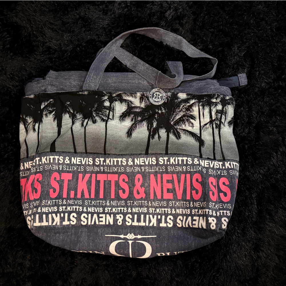 Robin Ruth Oversized Beach/Travel Tote